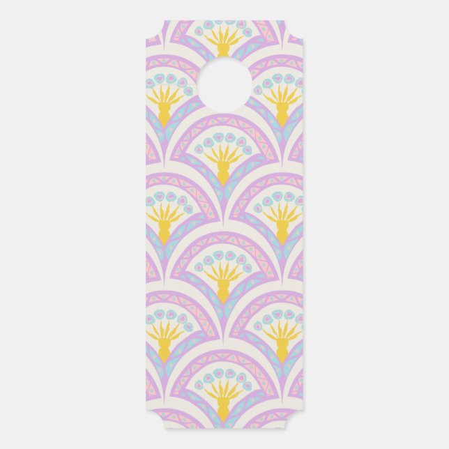 Pastel colored shell pattern door hanger (Front)