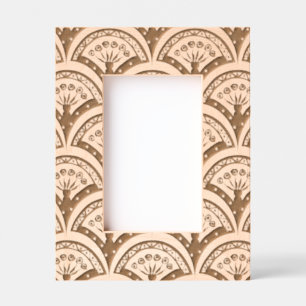 Pastel colored shell pattern engraved frames
