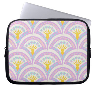 Pastel colored shell pattern laptop sleeve