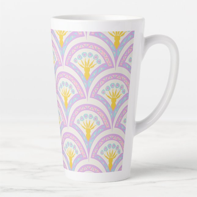 Pastel colored shell pattern latte mug (Right)