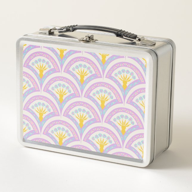 Pastel colored shell pattern metal lunch box (Front)