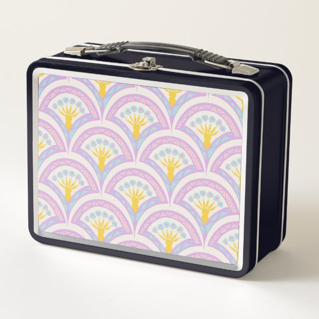 Pastel colored shell pattern metal lunch box (Front)