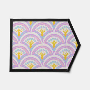 Pastel colored shell pattern pennant