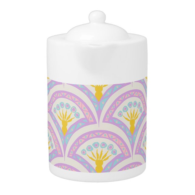 Pastel colored shell pattern teapot (Front)