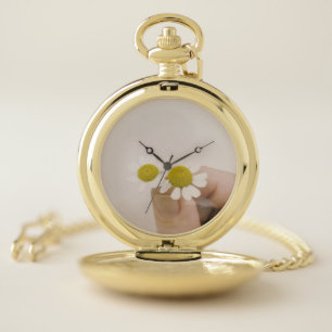 Pastel Daisy Pocket Watch – Vintage-Inspired Flora