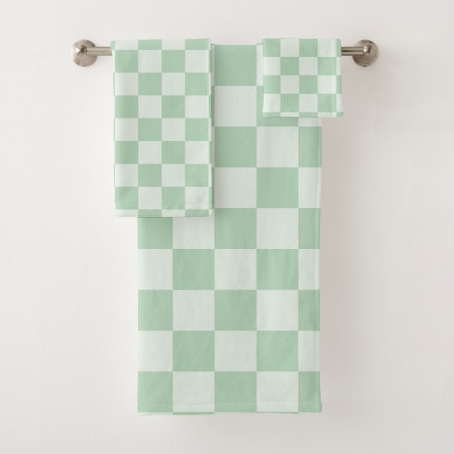 Pastel Green Checkerboard Bath Towel Set (Insitu)