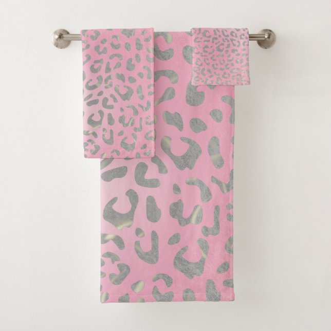 Pastel Pink Silver Leopard Print Bath Towel Set (Insitu)