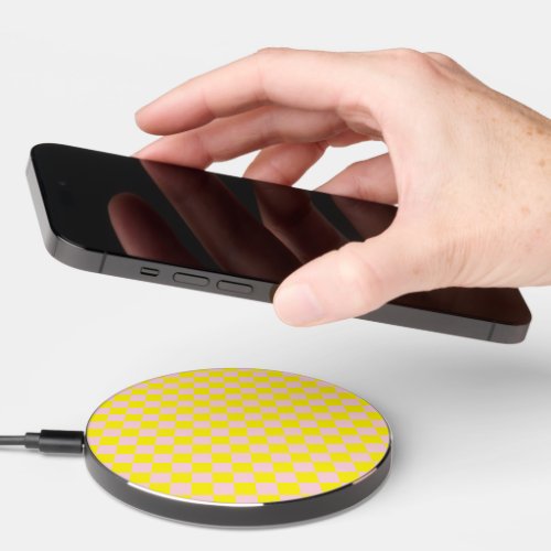 Pastel Pink Yellow Checkered Checkerboard Vintage Wireless Charger