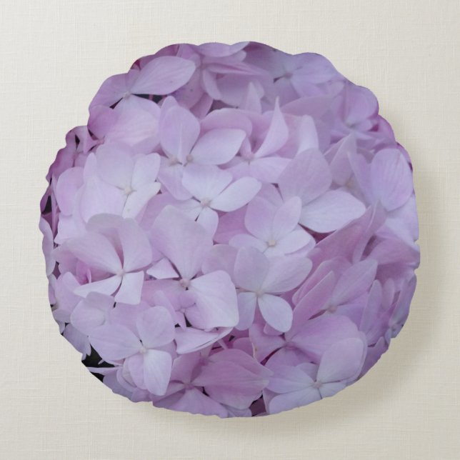 Pastel Purple Hydrangea Pattern Round Pillow (Front)