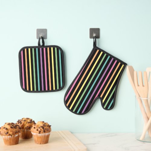 Pastel Rainbow Stripes Pattern on Black Oven Mitt  Pot Holder Set