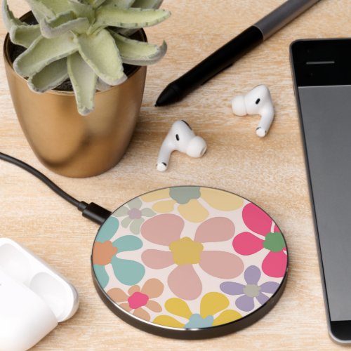 Pastel Retro Wavy Flowers Wireless Charger