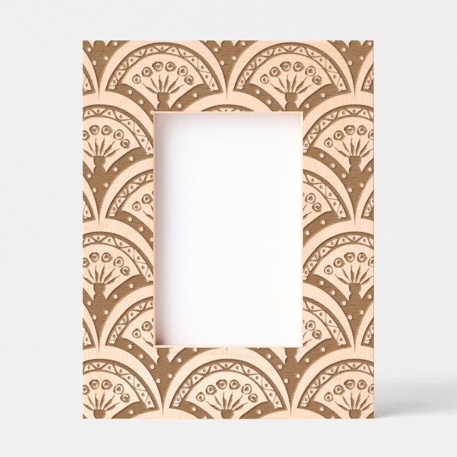 Pastel Scallop Pattern Engraved Frames (Front)