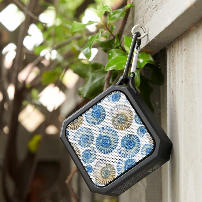 Pastel Seashell Pattern Bluetooth Speaker (Inisitu)