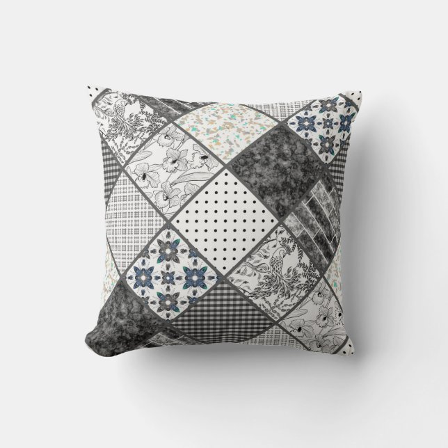 Patchwork monochrom black gray white patchwork qui throw pillow (Front)