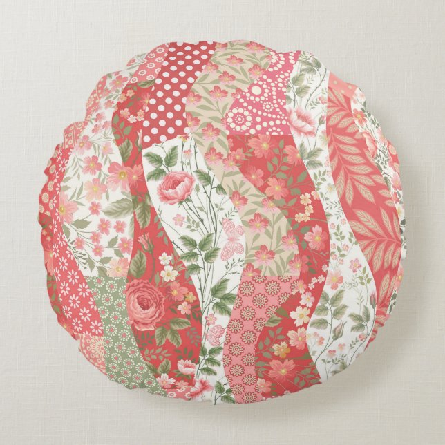 Patchwork roses: seamless pattern design. round pillow (Front)