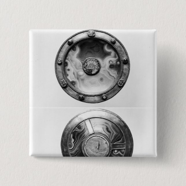 Paten with a medallion depicting the Last Button (Front)