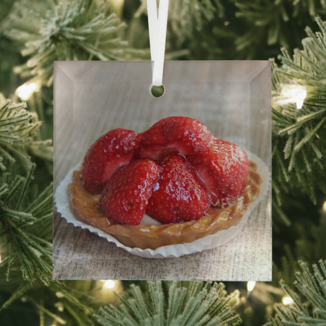 Patisserie de Provence Strawberry Cake Glass Ornament (Insitu)