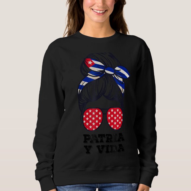 Patria Y Vida Patriotic Women's Free Cuba Sweatshirt (Front)