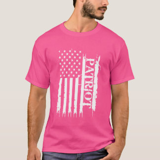 Patriot United States Distressed w US Flag T-Shirt