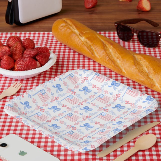 Patriotic 4th of July watercolor personalized Paper Plates (Picnic)