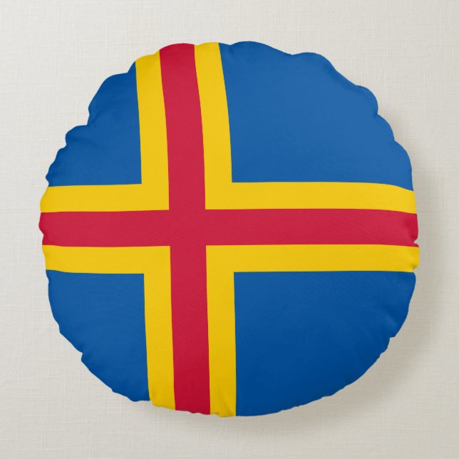 Patriotic Åland Islands Flag Round Pillow (Front)