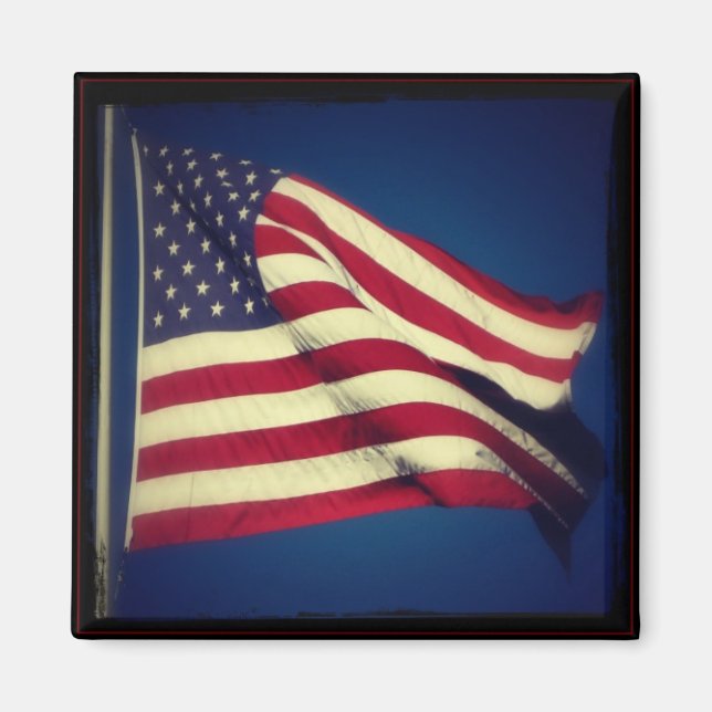 Patriotic American Flag Magnet (Front)