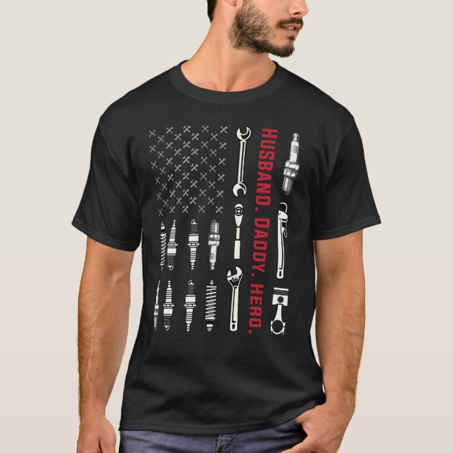 Patriotic American Flag Mechanic Dad Fathers Day T-Shirt (Front)