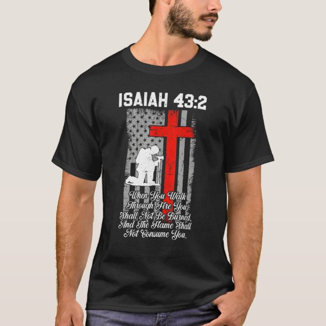 Patriotic American US Flag Firefighter Cross Chris T-Shirt (Front)