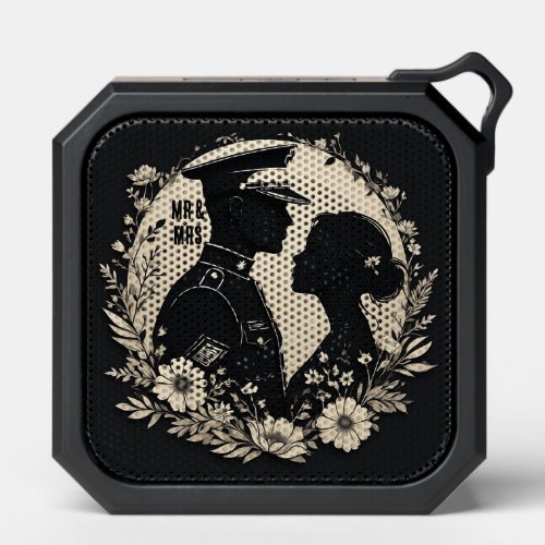Patriotic Art USA Soldier American Couple Mr & Mrs Bluetooth Speaker
