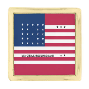 Patriotic Bikini Atoll Flag Gold Finish Lapel Pin