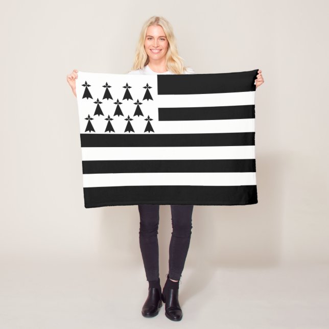 Patriotic Brittany Flag Fleece Blanket (In Situ)