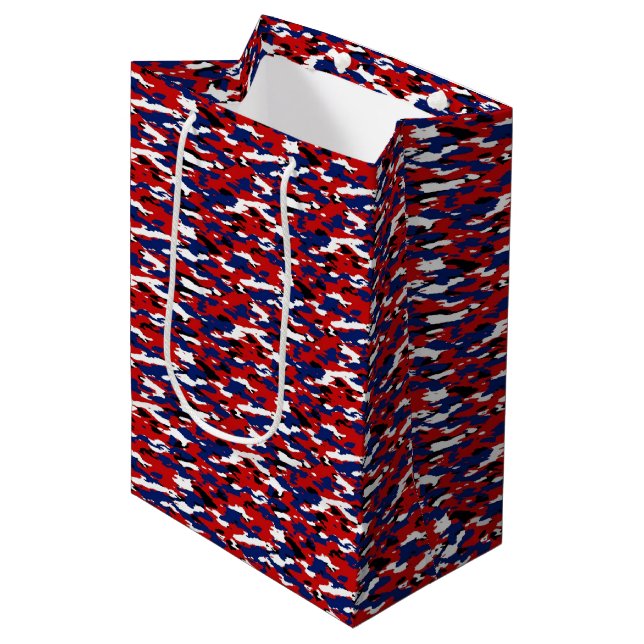 Patriotic camo medium gift bag (Front Angled)