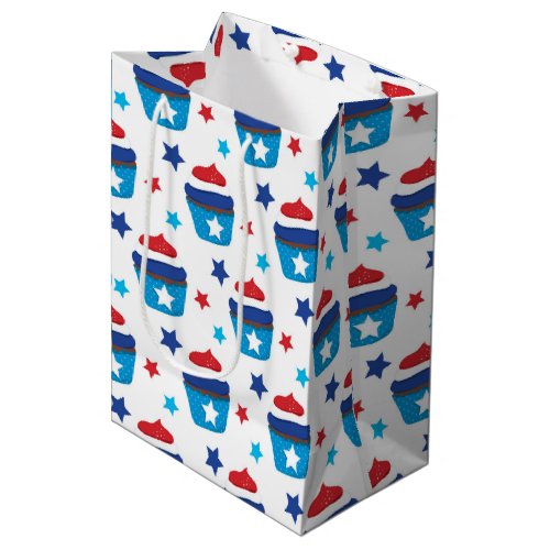 Patriotic cupcakes medium gift bag