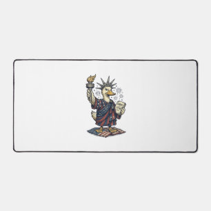 Patriotic Duck 4th of July Vintage T-Shirt Design_ Desk Mat