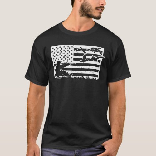 Patriotic Duck Hunting Waterfowl American Flag Duc T_Shirt