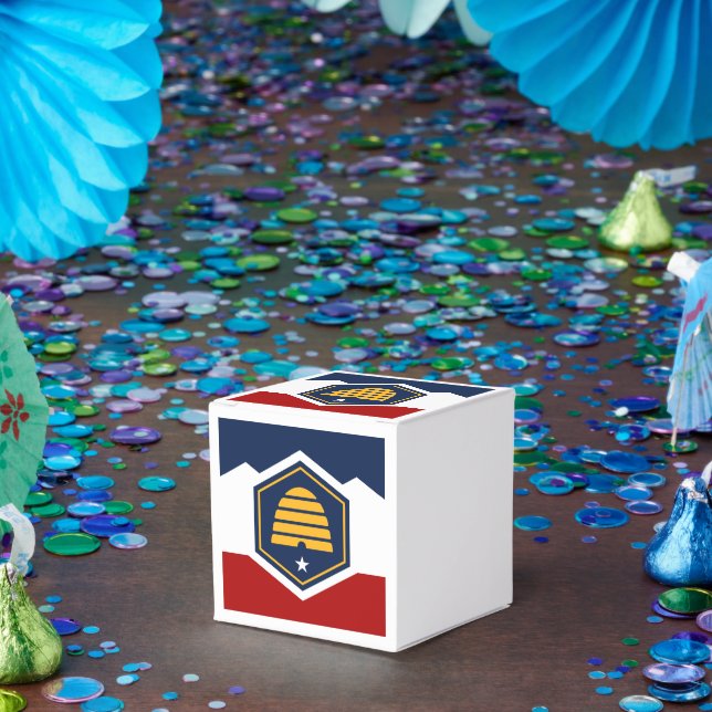 Patriotic favor box with Flag of Utah, USA (Party)