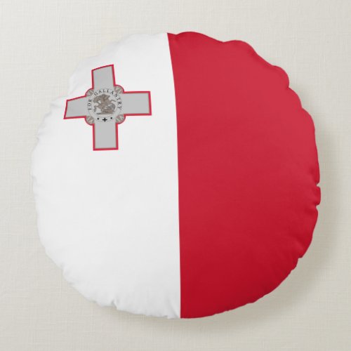 Patriotic Malta Flag Round Pillow