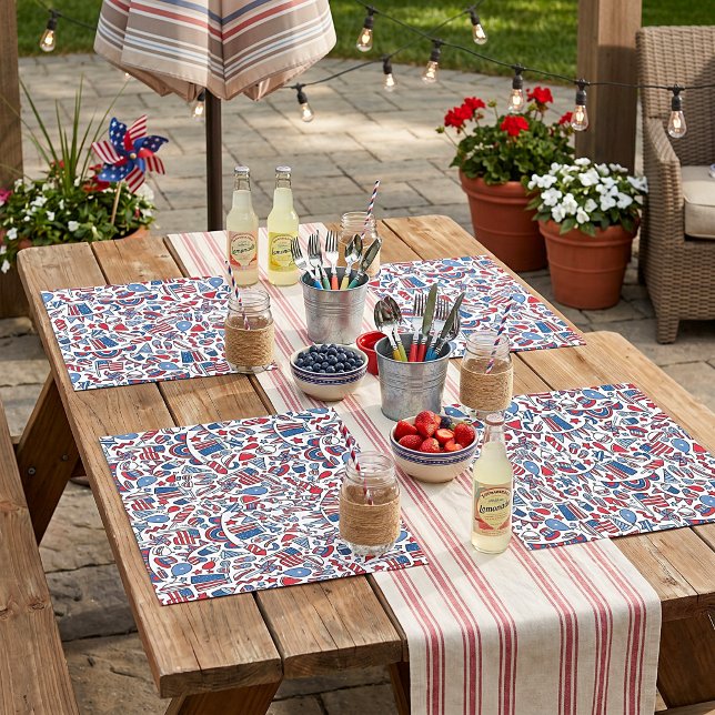 patriotic picnic pattern paper placemats (Creator Uploaded)