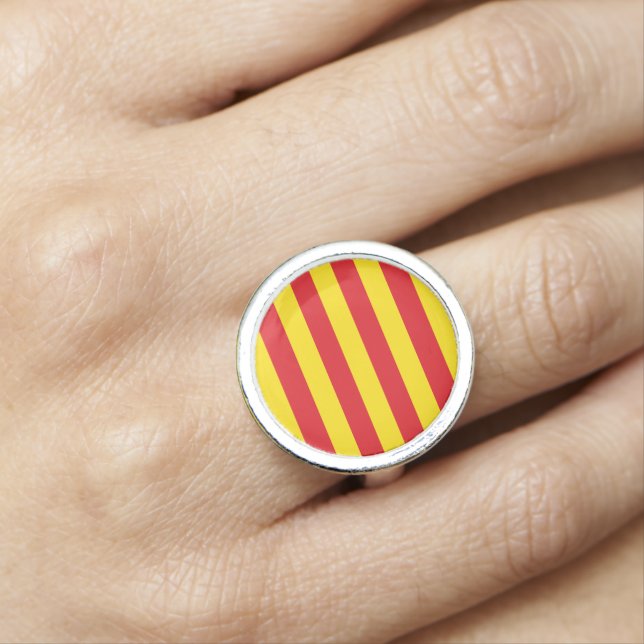 Patriotic ring with Flag of Catalonia (In Situ)