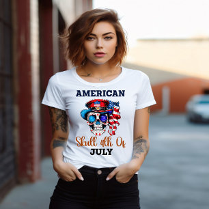 Patriotic Skull in Stylish Hat & Glasses T-Shirt