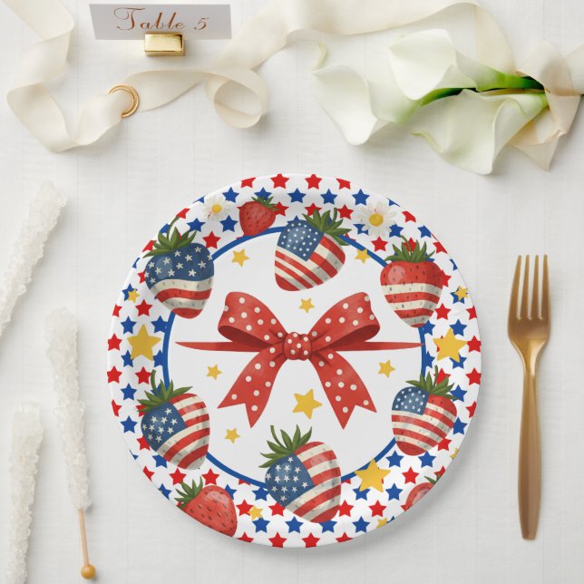 Patriotic Strawberries  Paper Plates (Wedding)