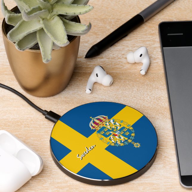 Patriotic Sweden Charger, Swedish Flag Wireless Charger (Desk 2)
