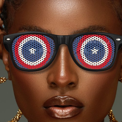Patriotic USA American Flag Red White  Blue Retro Sunglasses