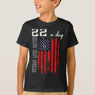 Patriotic Veteran Lives 22 Day Survivor Design T-Shirt