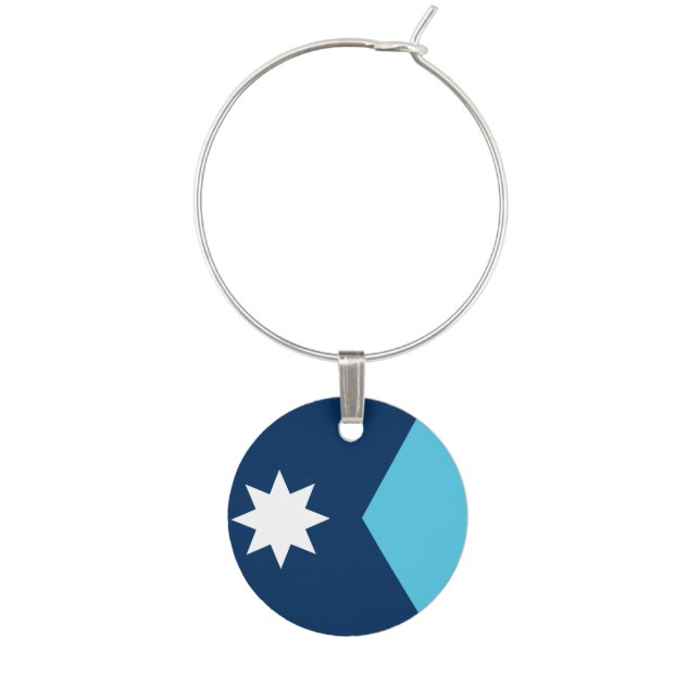 Patriotic wine charm with Flag of Minnesota, USA (Front)