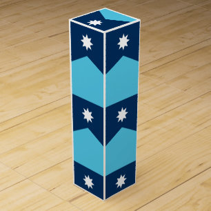 Patriotic wine gift box with Flag of Minnesota, US