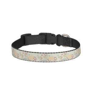 pattern displaying curly garden pet collar