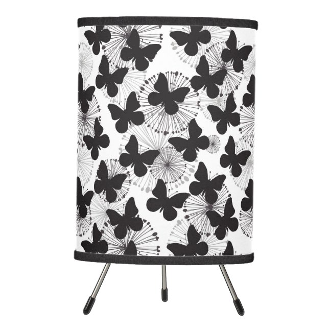pattern of a butterfly tripod lamp (Front)