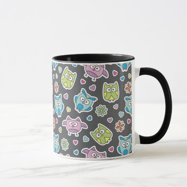 pattern of cartoon owls mug (Right)