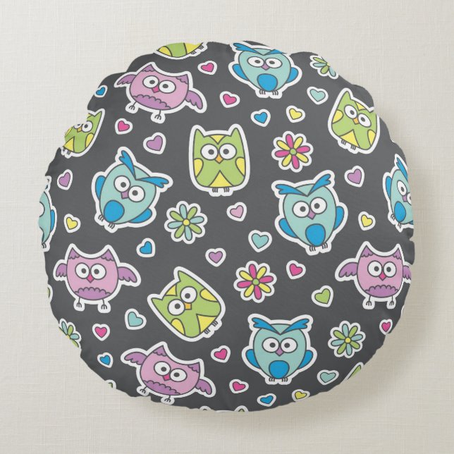 pattern of cartoon owls round pillow (Front)